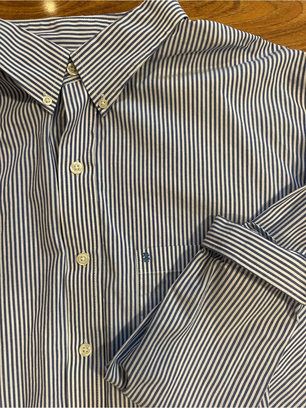 Izod Men’s Navy and White Pinstripe Button-Down Dress Shirt 2XLT